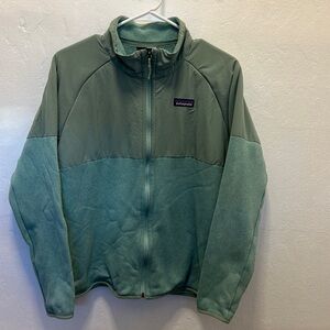 Women’s Patagonia jacket